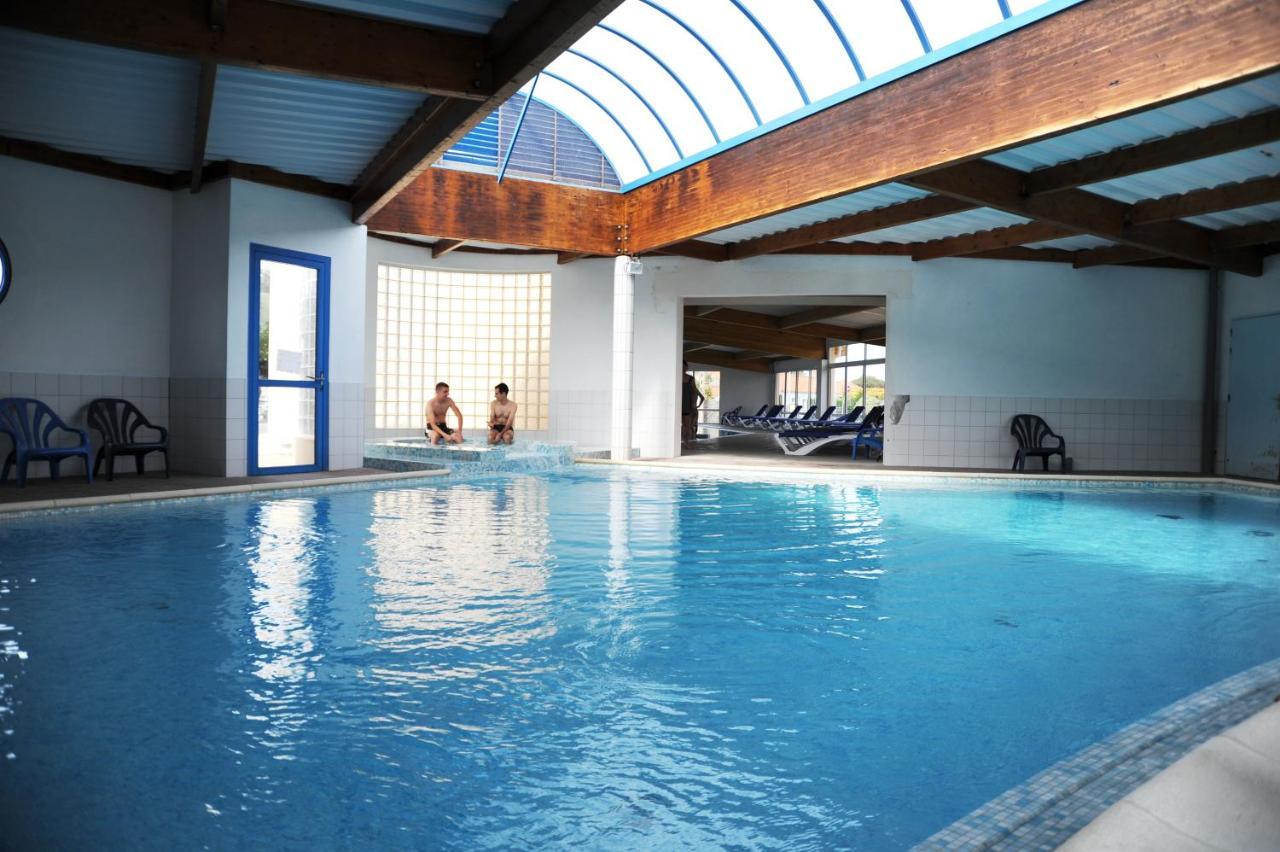 Camping La Plage Saint-Hilaire-de-Riez Bagian luar foto